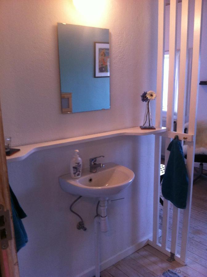 Praestogaard Bed & Breakfast Bagian luar foto