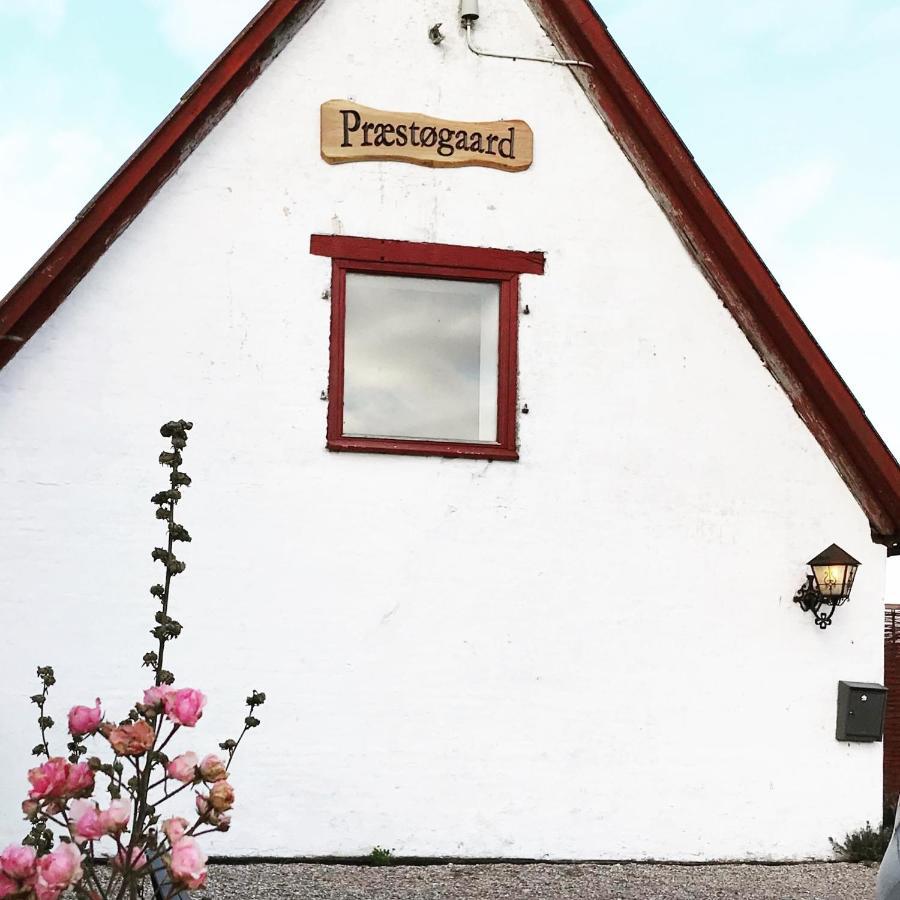 Praestogaard Bed & Breakfast Bagian luar foto